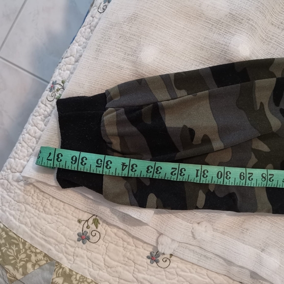 EyeCandy Joggers Camo green, size S - Picture 5 of 7